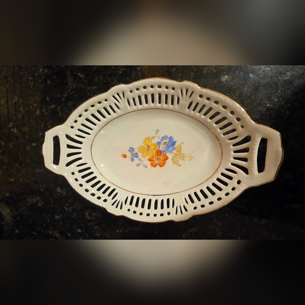 Schwarzenhammer Vintage Bavaria Reticulated Dish Floral Gold Trim & Handles 8x5"